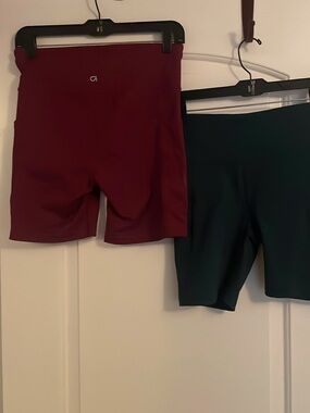 Burgundy Active Shorts + Dark Green Bike Shorts Duo GAP FIT women’s small